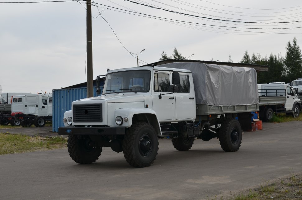 Егерь-2 на шасси ГАЗ-33088 Садко двухрядная кабина