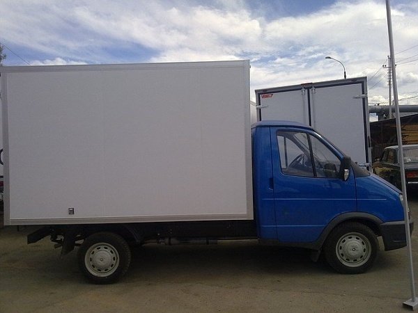Промтоварный автофургон на базе Соболь Бизнес